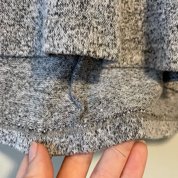 Light Heather Grey Long Sleeve Lightweight Yoga Top - Picture 6 of 6